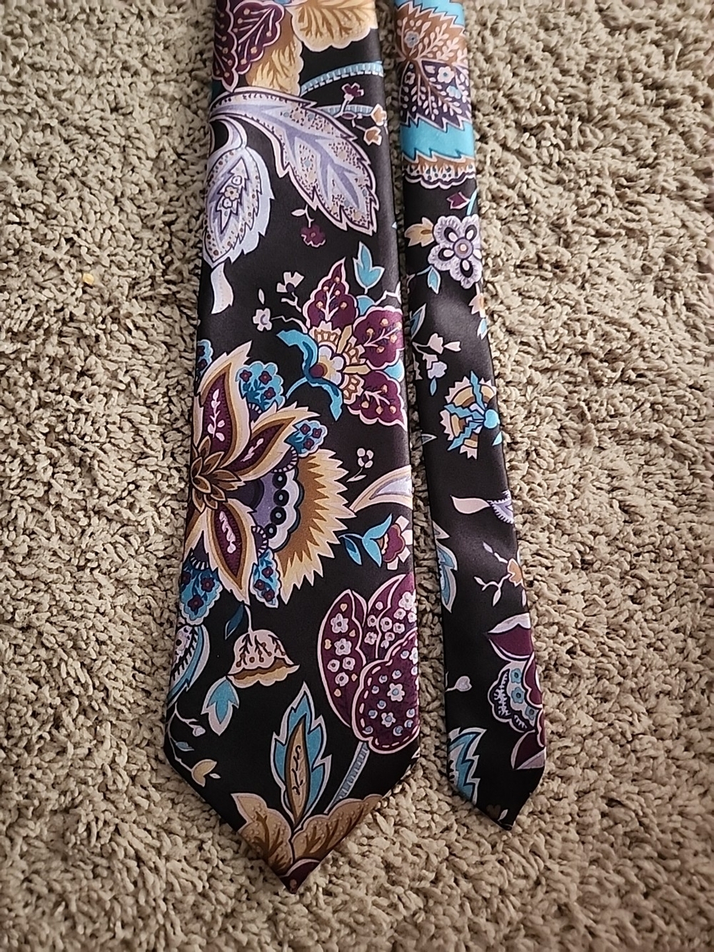 Windridge Men's Necktie Tie Blavk Polyester Multicolor Floral Made in USA